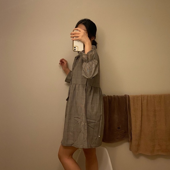 Cute mini dress - Picture 2 of 3